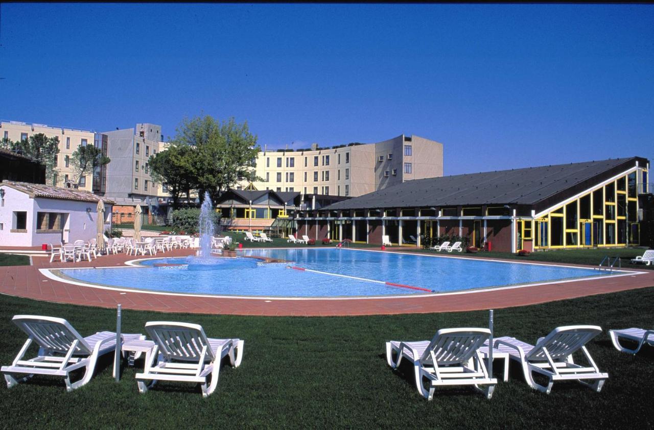 Hotel Federico II Jesi Exteriör bild